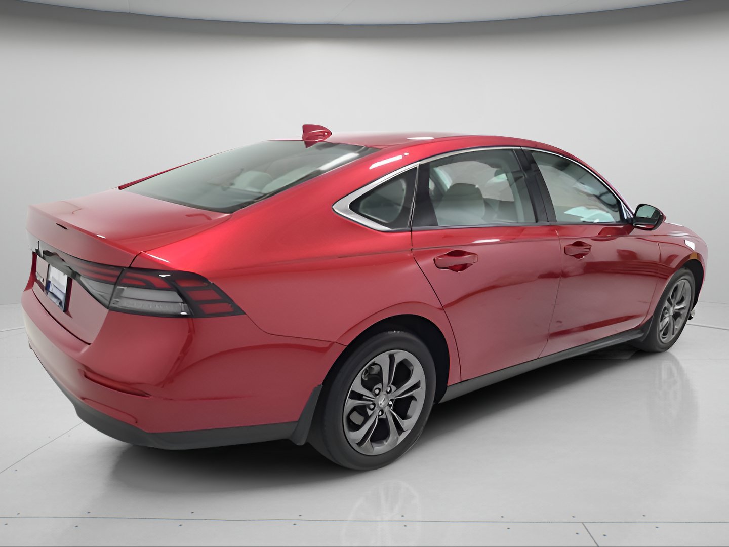 Used 2024 Honda Accord EX image 6