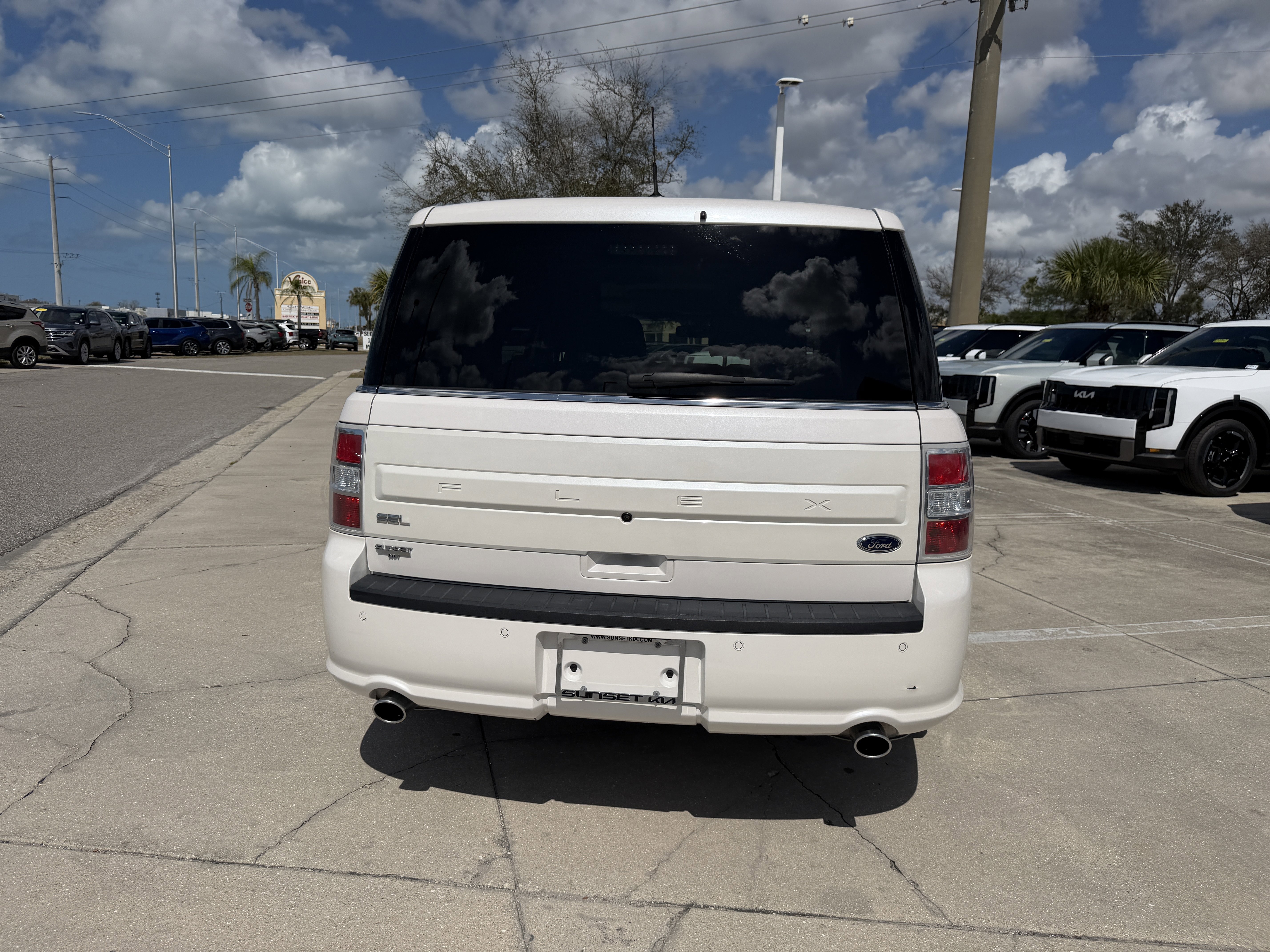 Used 2018 Ford Flex SEL w/ Equipment Group 202A image 5