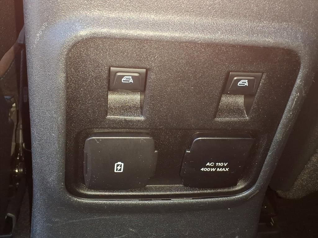 Used 2023 Ford Bronco Outer Banks image 13