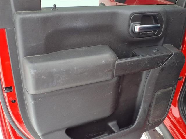 Used 2020 Chevrolet Silverado 2500 Custom w/ Custom Value Package image 11