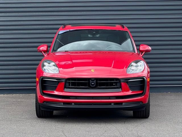New 2026 Porsche Macan AWD/4WD image 10
