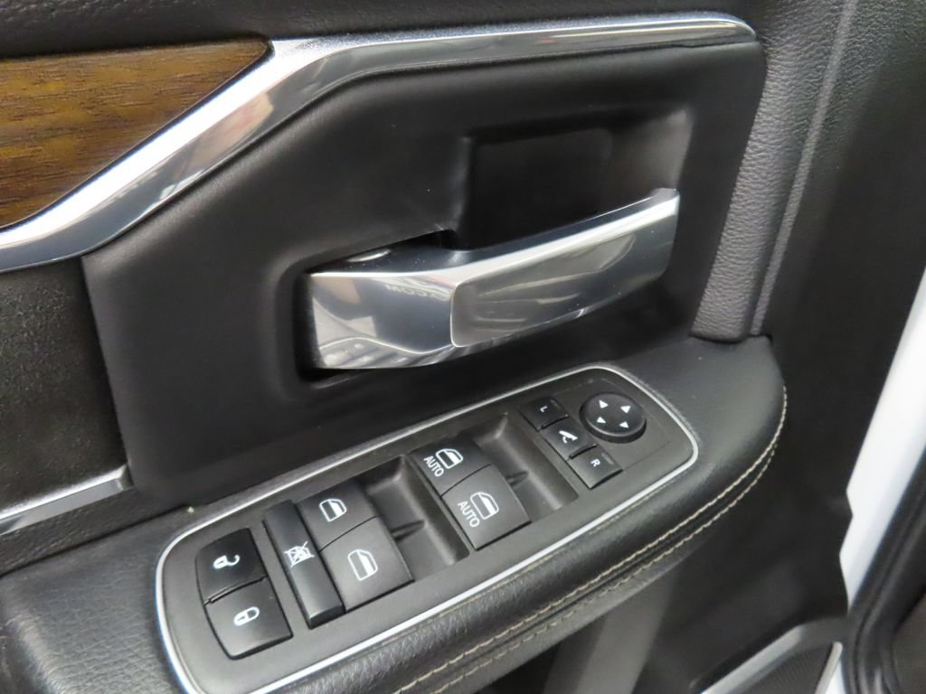 Used 2022 RAM 2500 Laramie AWD/4WD image 49