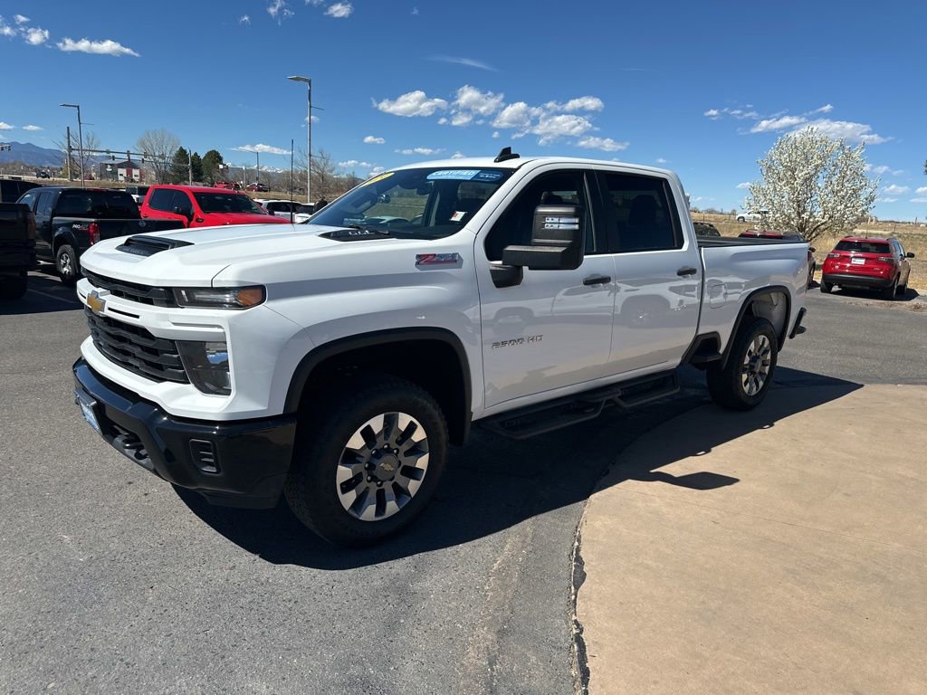 Used 2024 Chevrolet Silverado 2500 Custom w/ Custom Value Package image 31