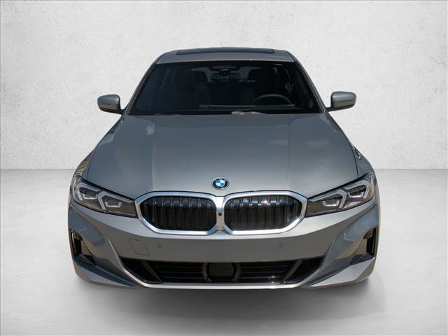 Used 2026 BMW 330i xDrive Sedan w/ Premium Package AWD/4WD image 6