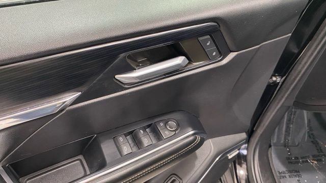 Used 2024 GMC Acadia Elevation image 14