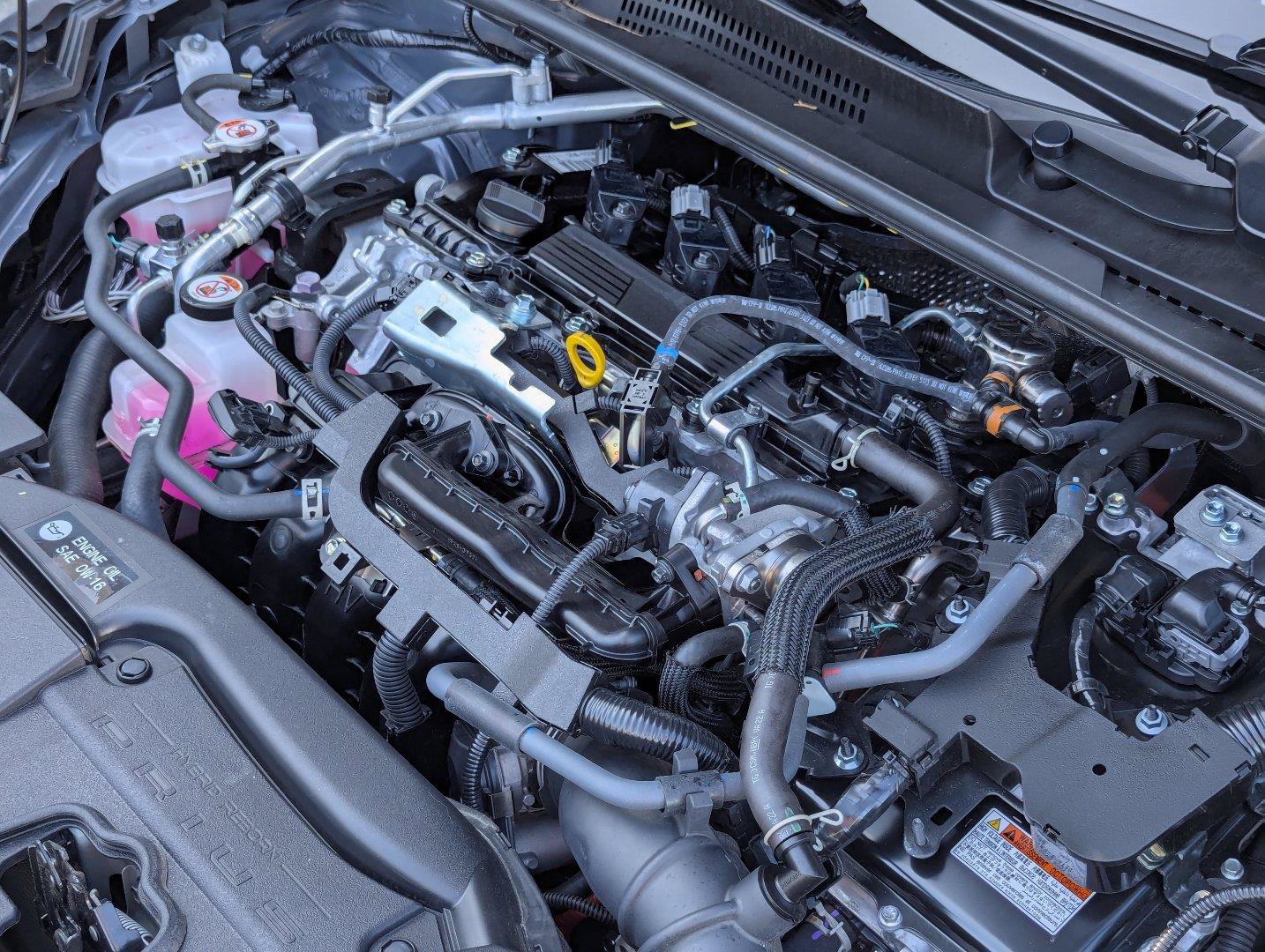 Used 2025 Toyota Prius LE FWD image 33
