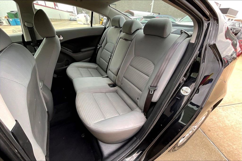 Used 2017 Kia Forte LX w/ LX Popular Package image 25