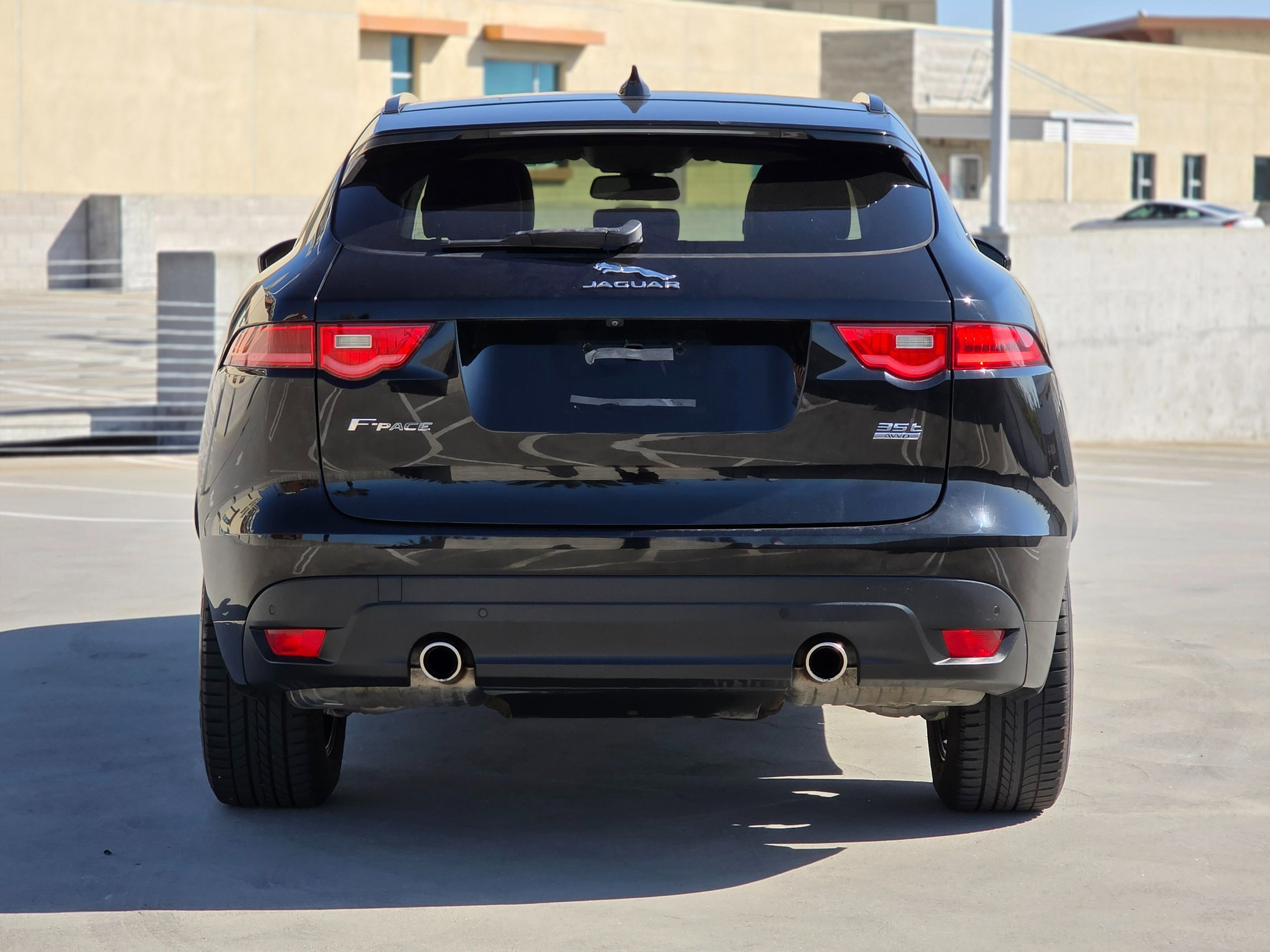 Used 2017 Jaguar F-PACE R-Sport AWD/4WD image 6