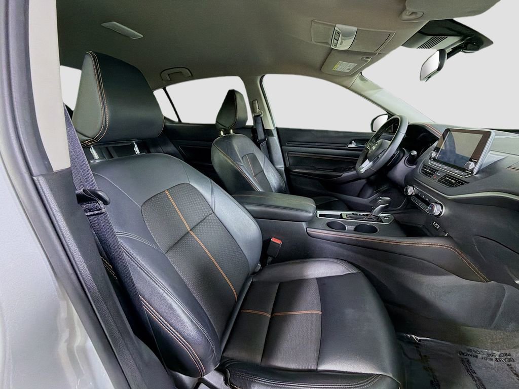 Used 2022 Nissan Altima 2.5 SR image 27