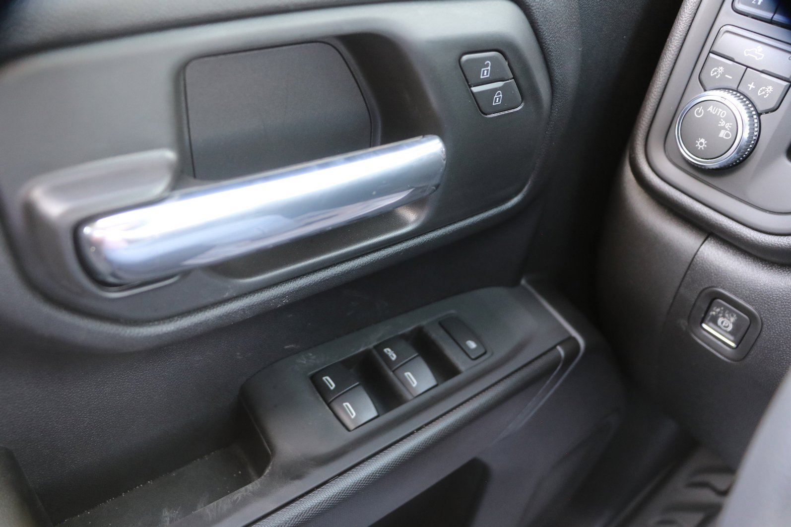 New 2026 GMC Sierra 1500 Pro w/ Trailering Package image 11