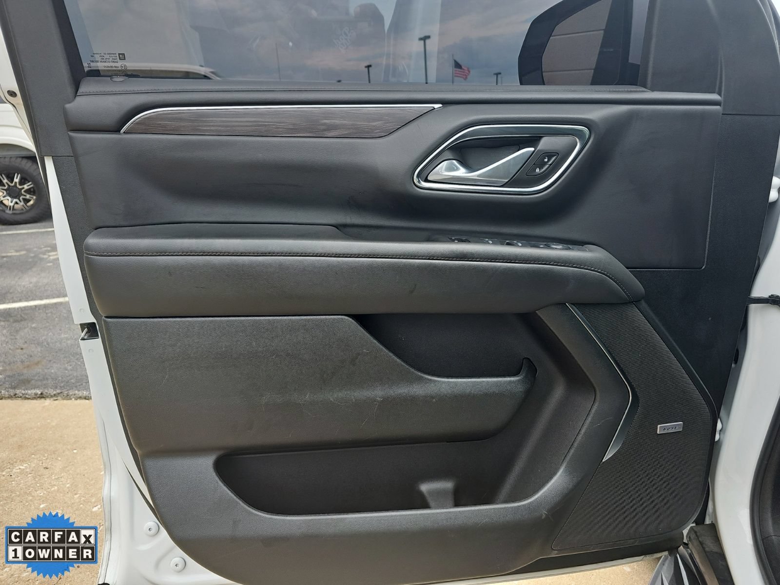Used 2024 Chevrolet Suburban LT AWD/4WD image 11