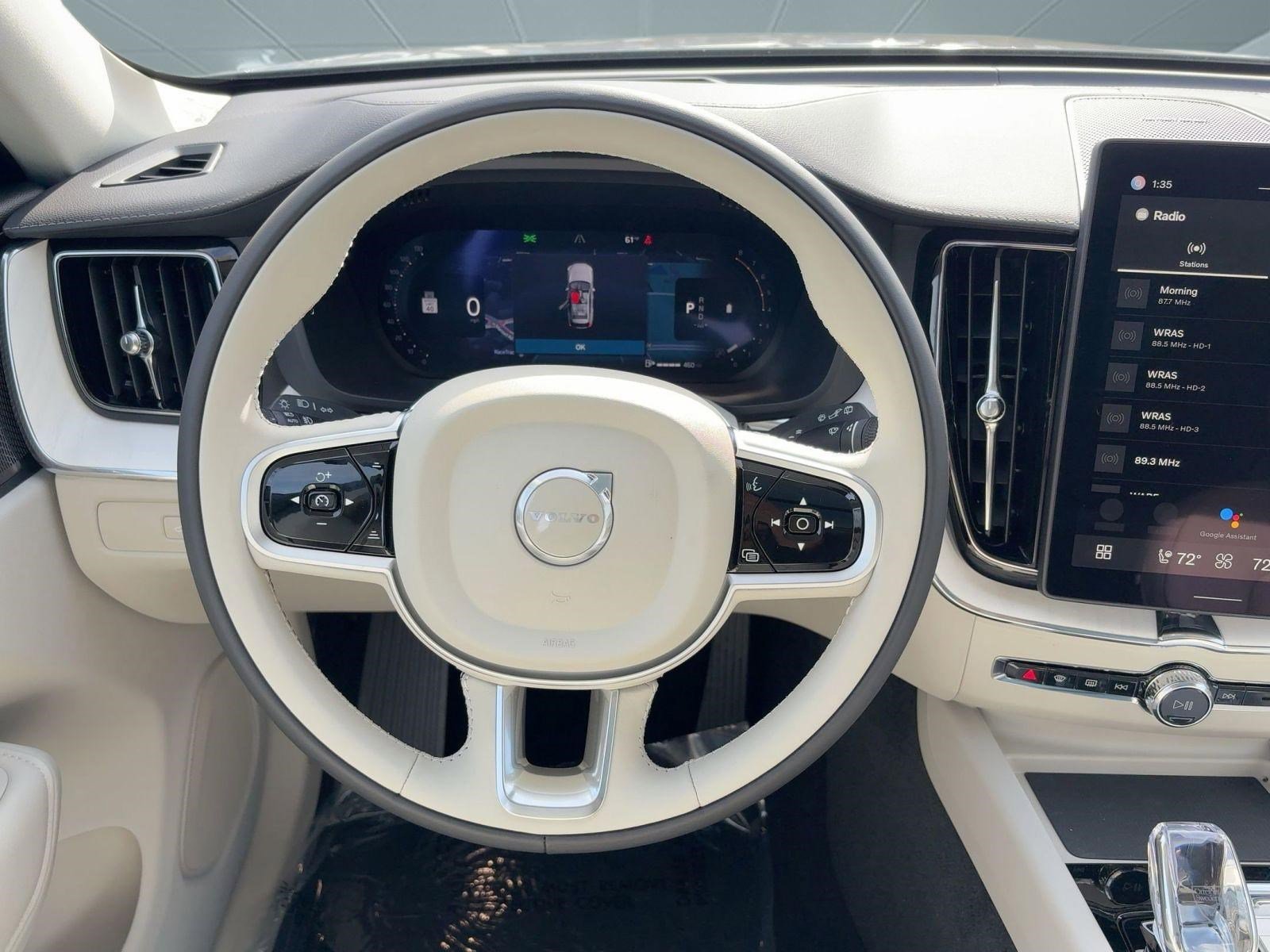 New 2026 Volvo XC60 B5 Ultra w/ Climate Package image 26