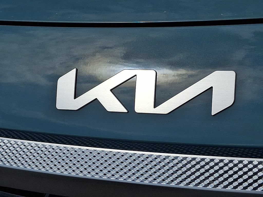 New 2026 Kia Seltos S AWD/4WD image 11