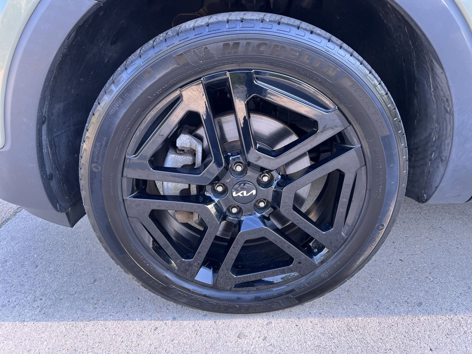 Used 2023 Kia Telluride EX X-Line image 17