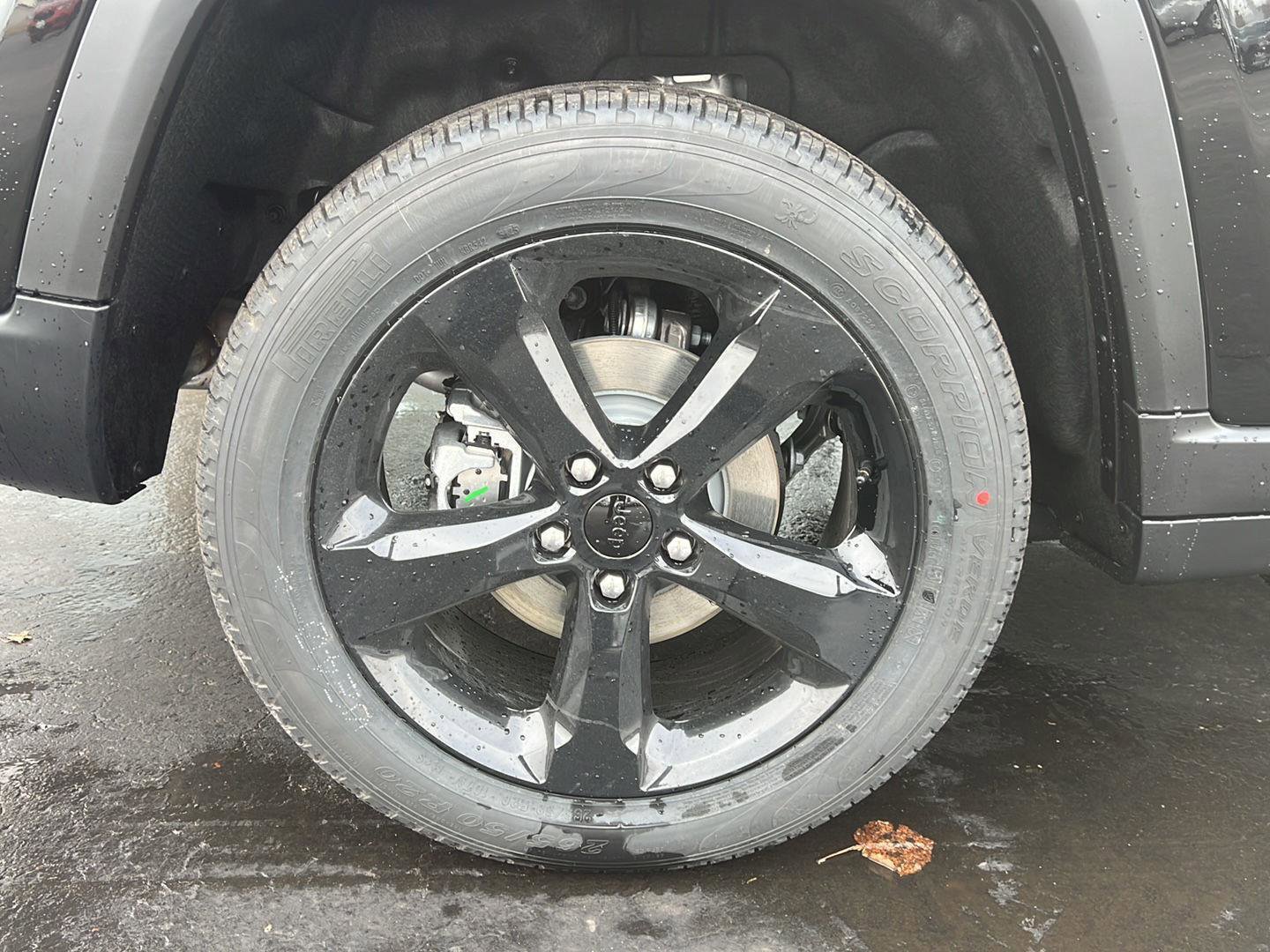 New 2026 Jeep Grand Cherokee Limited image 24