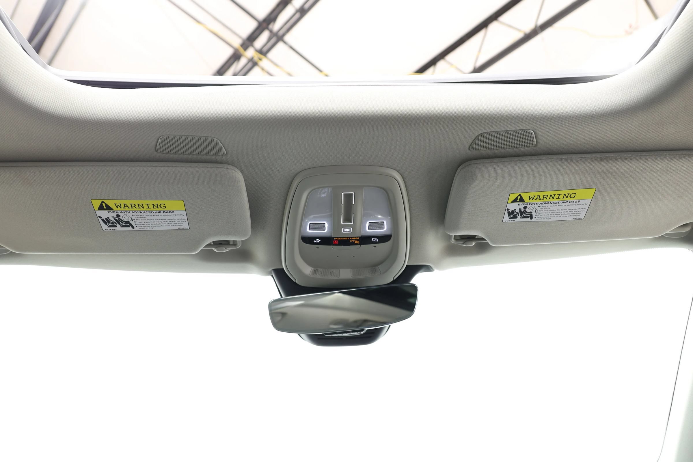 Used 2025 Volvo XC90 T8 Plus w/ Protection Package Premier AWD/4WD image 44