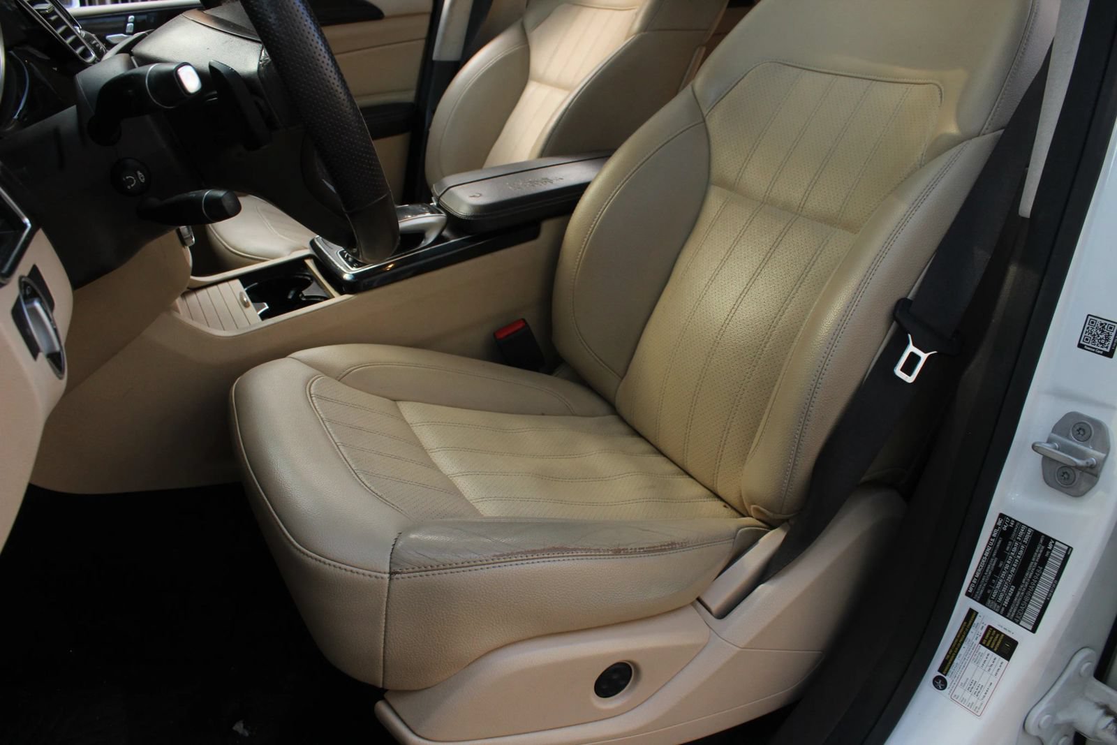 Used 2017 Mercedes-Benz GLE 350 4MATIC w/ Premium 1 Package image 18