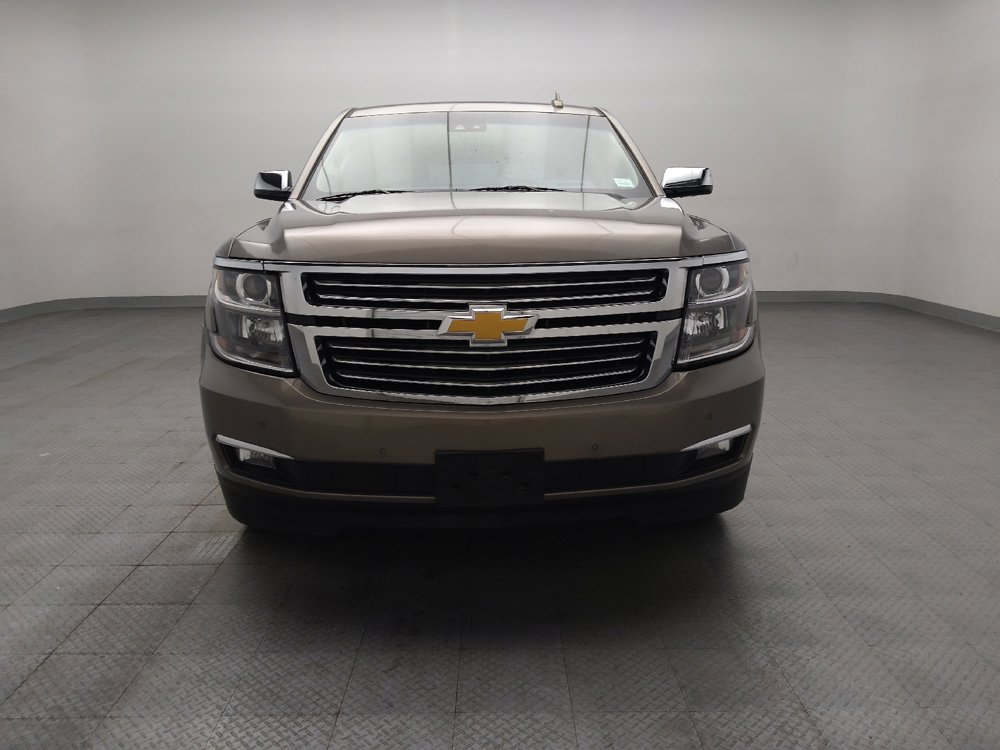 Used 2017 Chevrolet Suburban Premier RWD image 14
