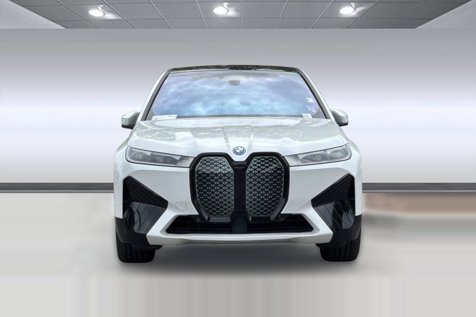 Certified 2024 BMW iX xDrive50 w/ Sport Package AWD/4WD image 6