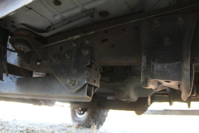 Used 2001 Ford F350 XLT image 14