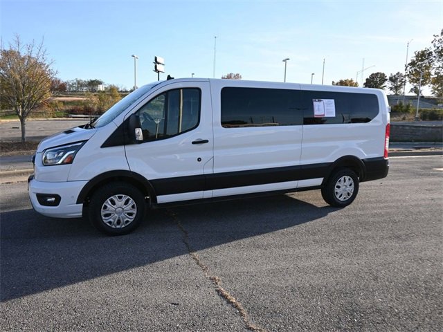 Used 2023 Ford Transit 350 XLT image 3