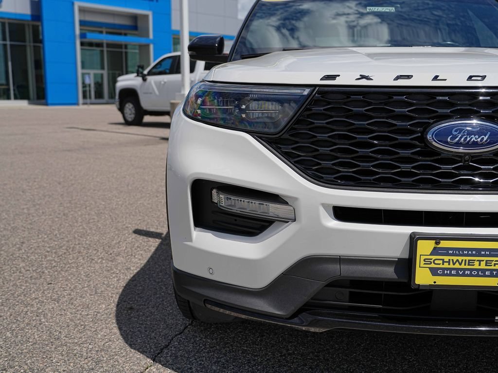Used 2020 Ford Explorer ST w/ Premium Technology Package AWD/4WD image 3