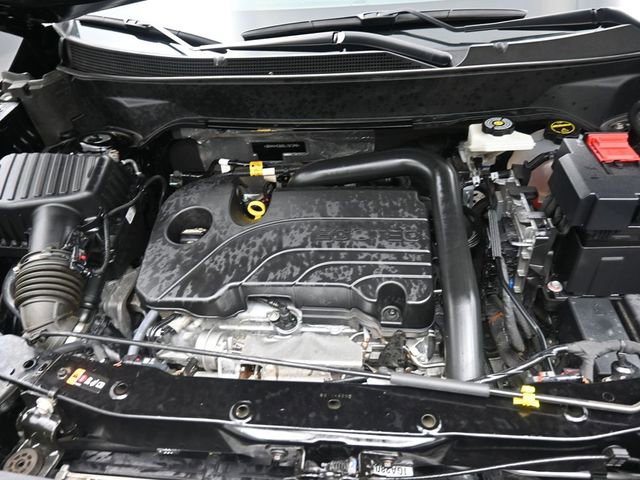 Used 2025 Chevrolet Equinox LT w/ Convenience Package II image 31