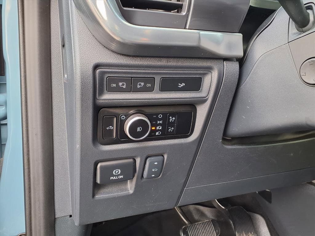 Used 2023 Ford F150 Lariat w/ Equipment Group 502A High image 26