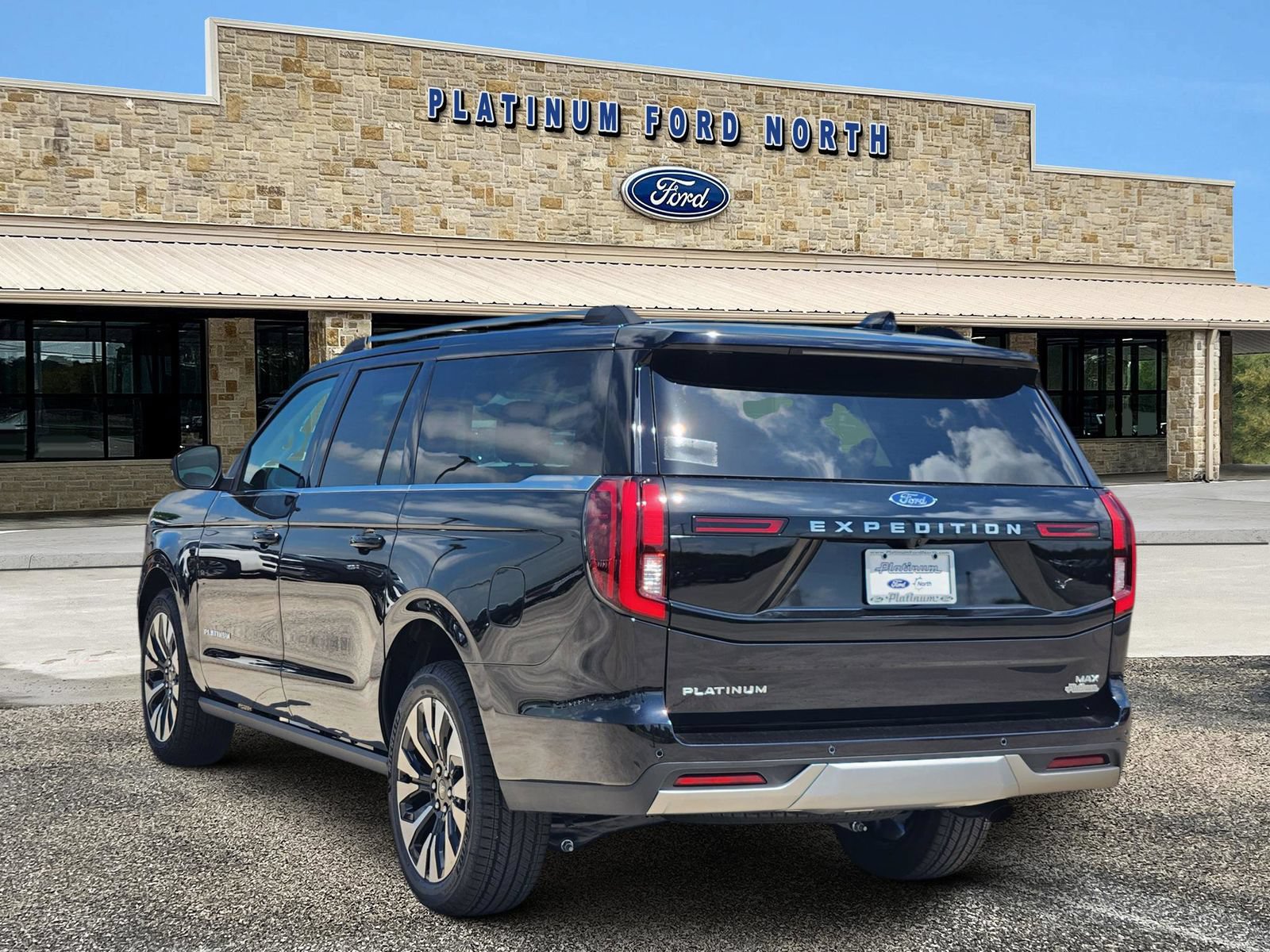 New 2026 Ford Expedition Max Platinum w/ Driver's Package AWD/4WD image 4