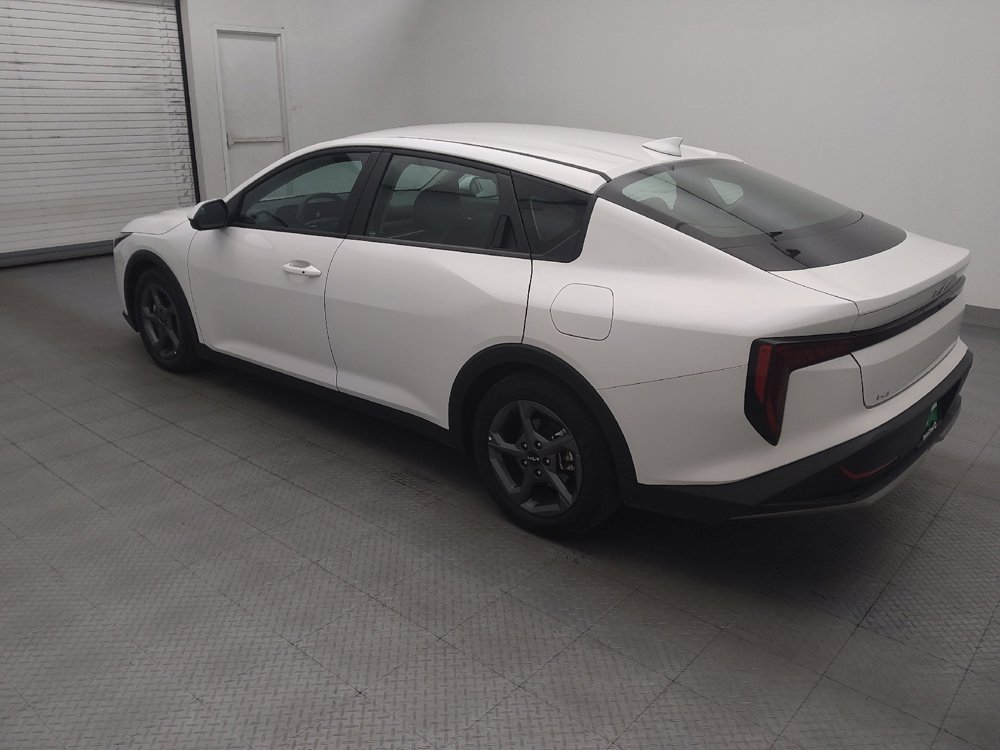 Used 2025 Kia K4 FWD image 3