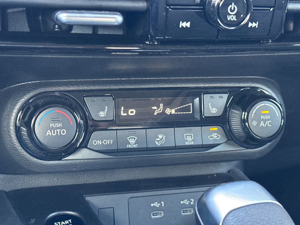 New 2026 Nissan Kicks SV w/ SV Premium Package image 25