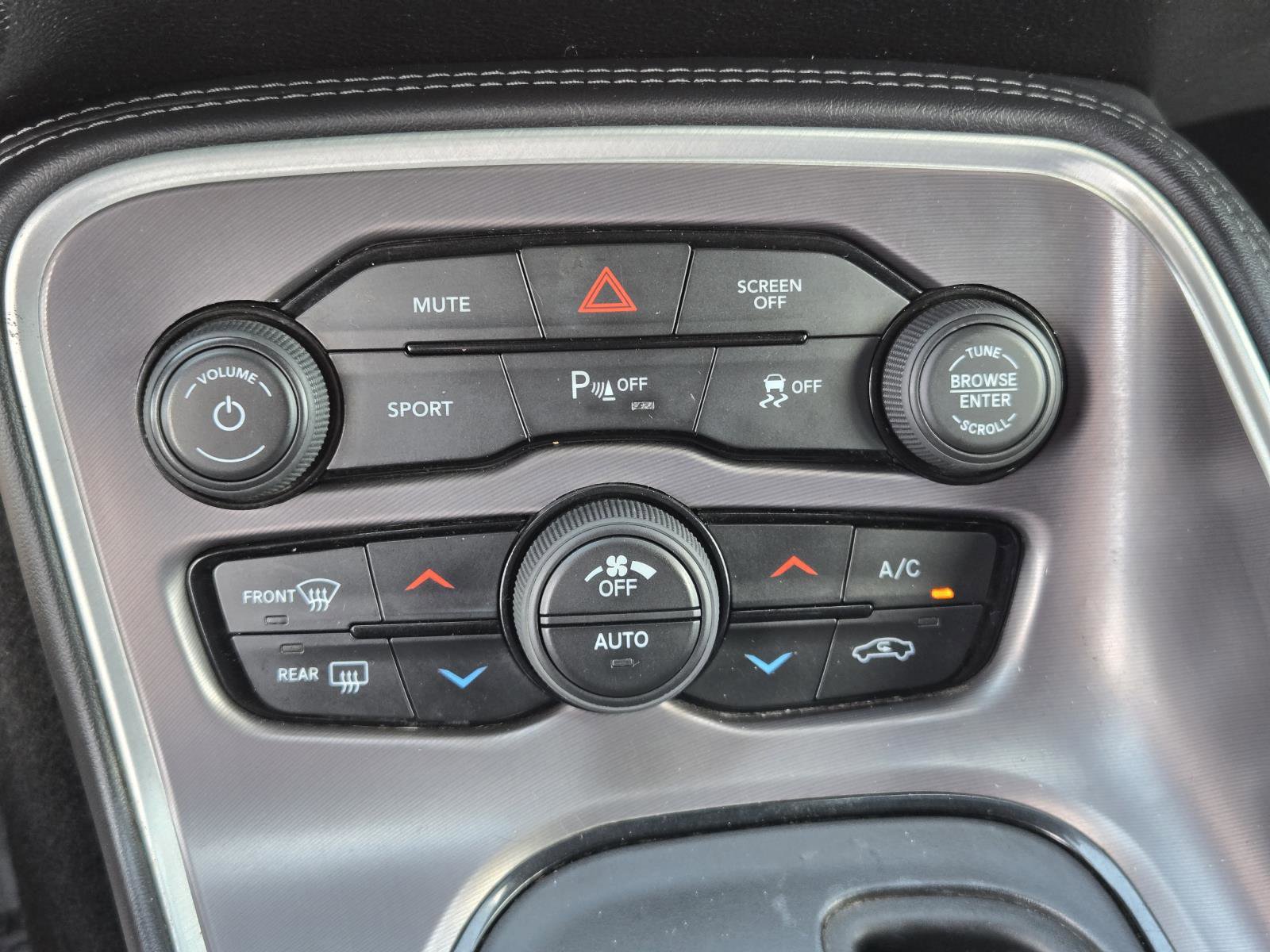 Certified 2021 Dodge Challenger GT w/ Driver Convenience Group image 12