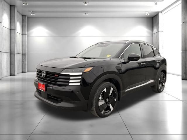 New 2025 Nissan Kicks SR w/ SR Premium Package image 3