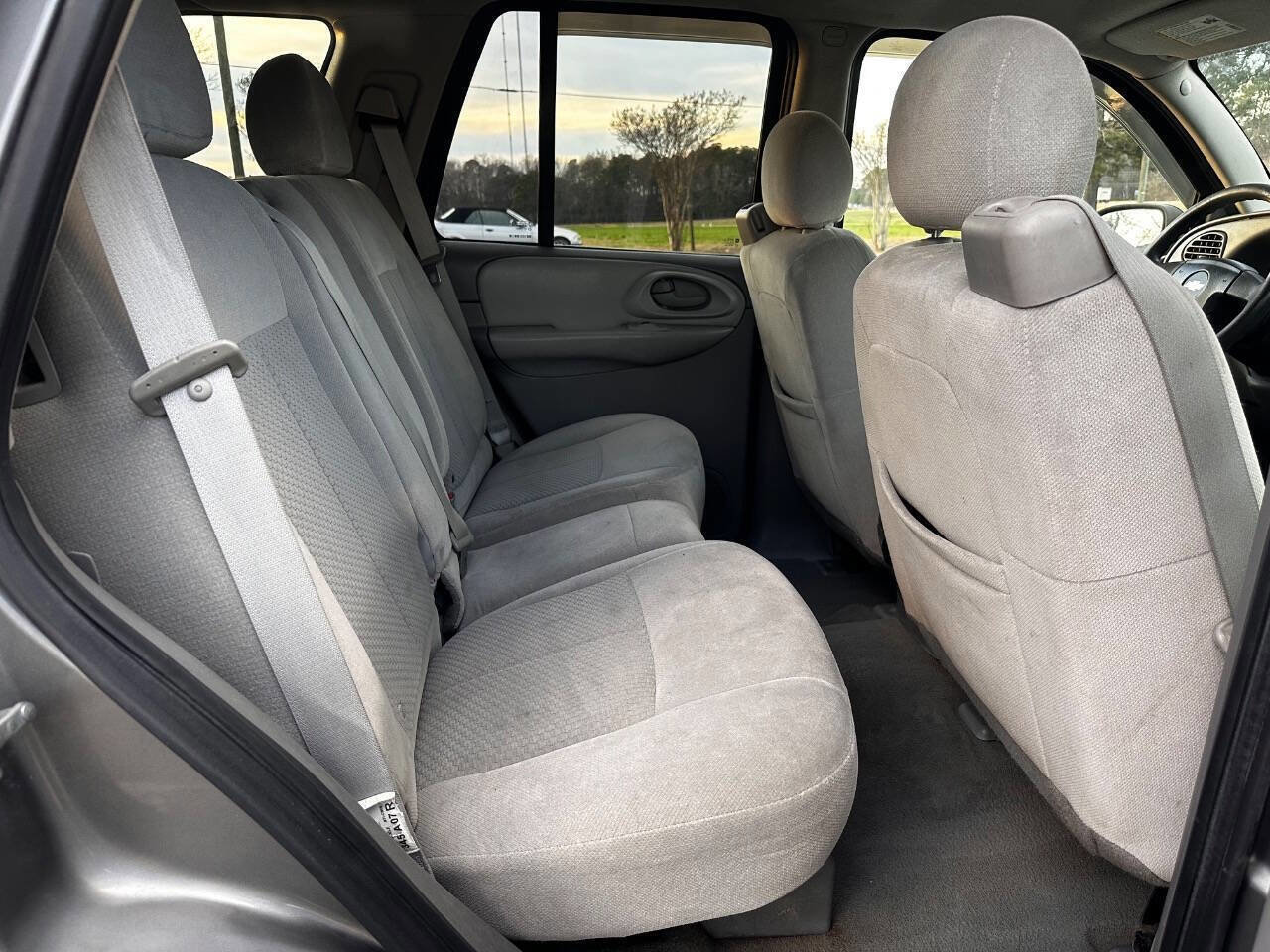 Used 2008 Chevrolet TrailBlazer 2WD w/ Smoker's Package image 23