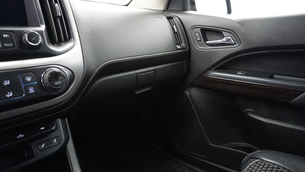 Used 2020 GMC Canyon SLE w/ Elevation Edition image 39