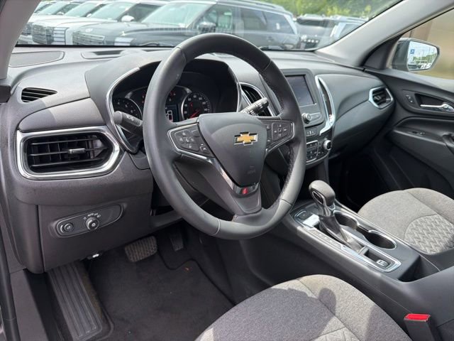 Used 2023 Chevrolet Equinox LT w/ Driver Convenience Package AWD/4WD image 10
