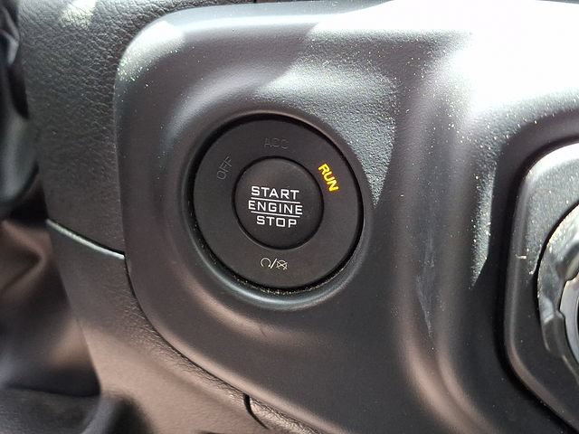 Used 2022 Jeep Gladiator Sport AWD/4WD image 25
