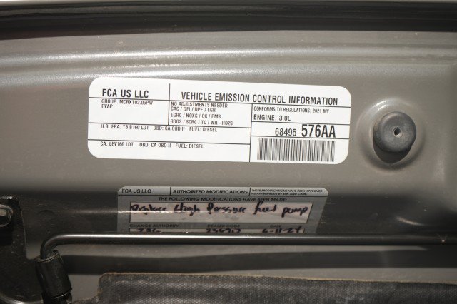 Used 2021 Jeep Gladiator Rubicon AWD/4WD image 63