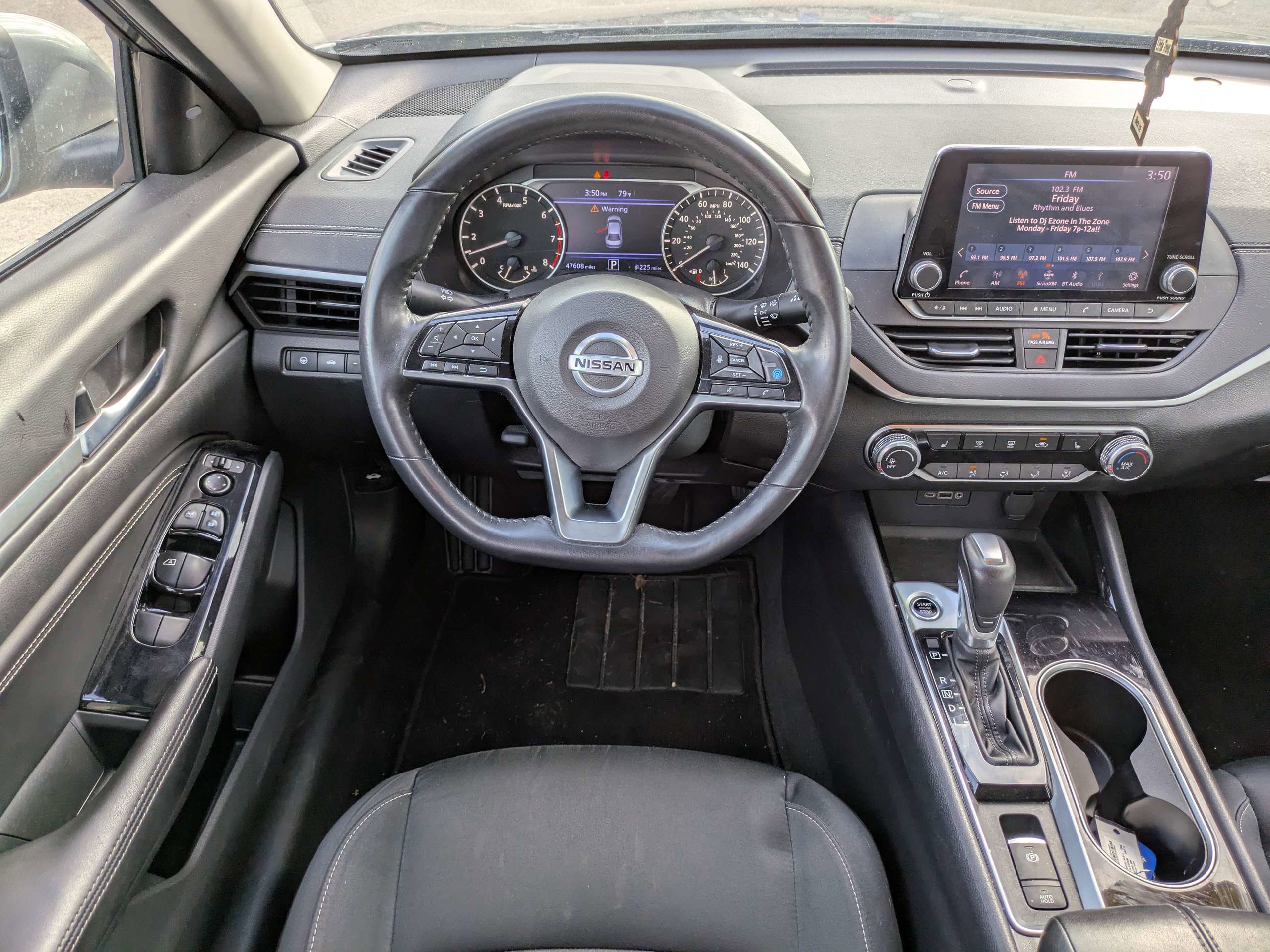 Used 2021 Nissan Altima 2.5 SV w/ SV Premium Package image 21