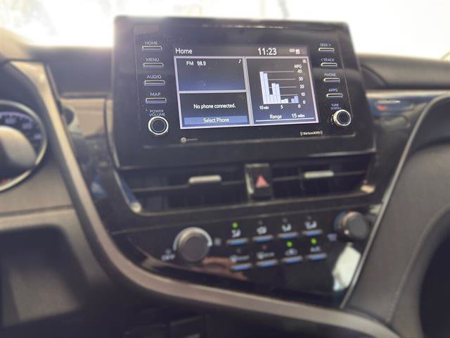 Used 2021 Toyota Camry LE FWD image 10
