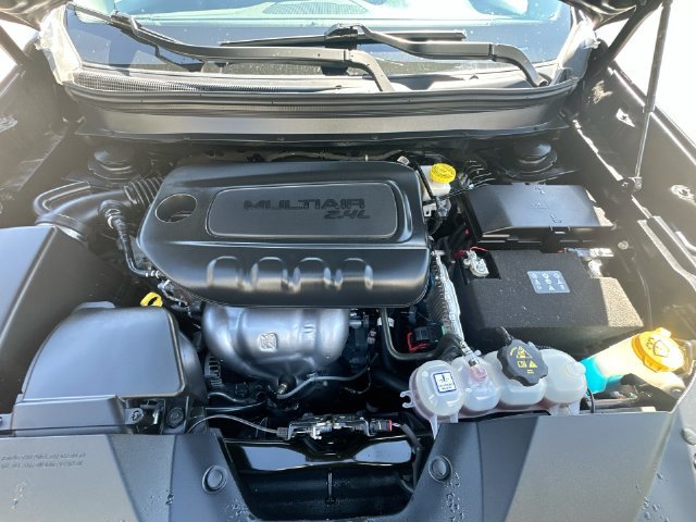 Certified 2023 Jeep Cherokee Altitude Lux AWD/4WD image 27