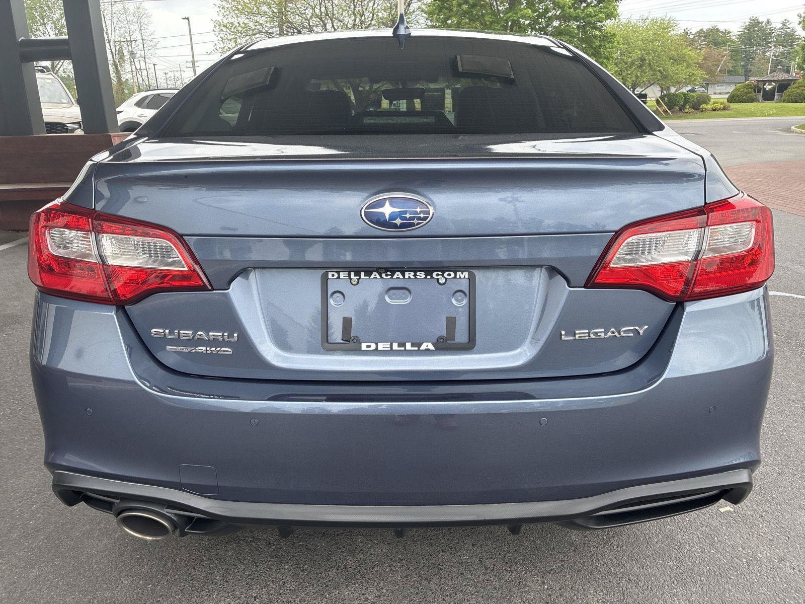 Used 2018 Subaru Legacy 2.5i Limited AWD/4WD image 6