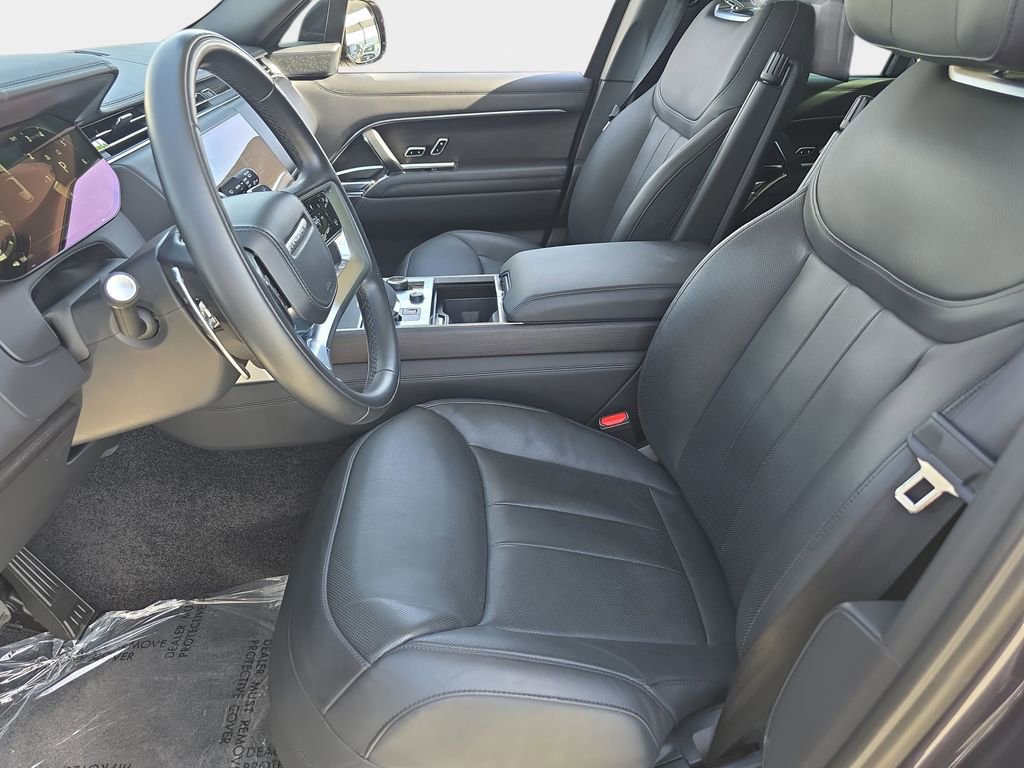 Used 2023 Land Rover Range Rover Autobiography image 16