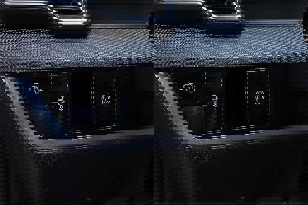 Used 2024 Kia Sportage LX image 22