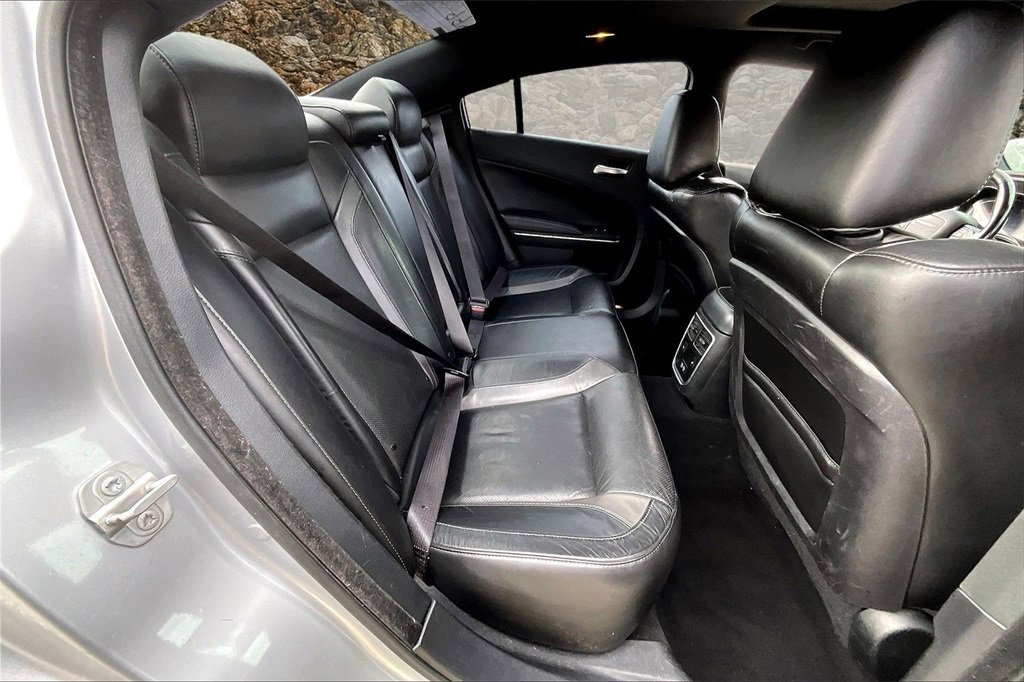 Used 2020 Dodge Charger SXT w/ Leather Interior Group image 22
