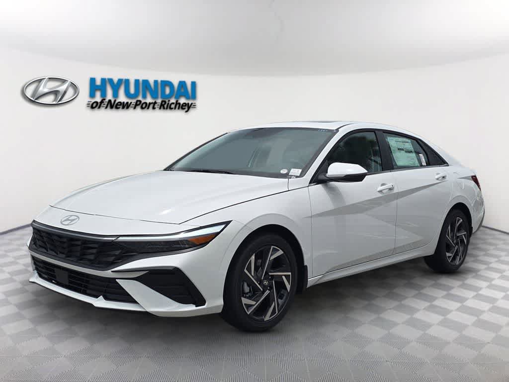 New 2026 Hyundai Elantra Limited FWD image 1