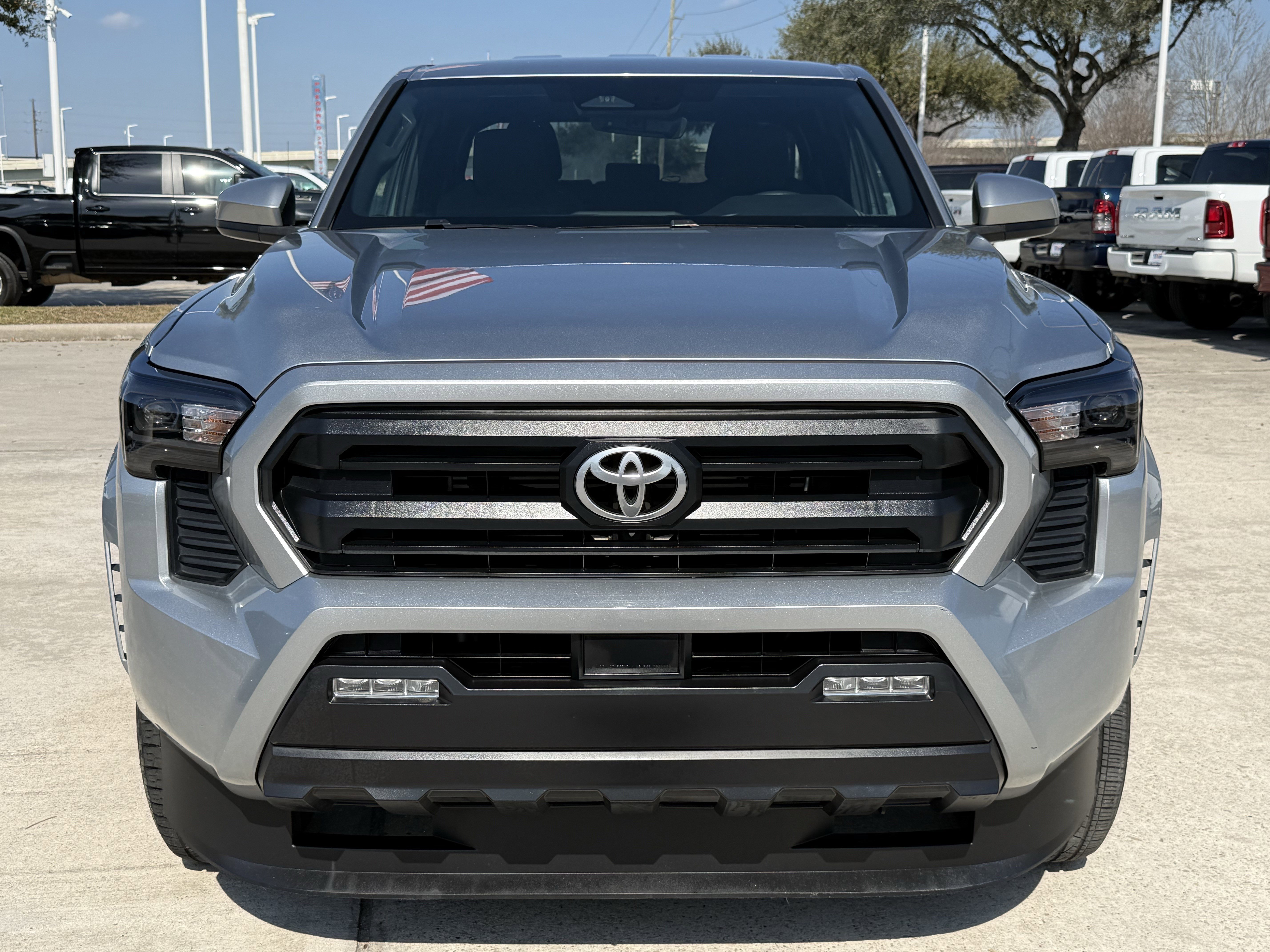 Used 2024 Toyota Tacoma SR5 image 11