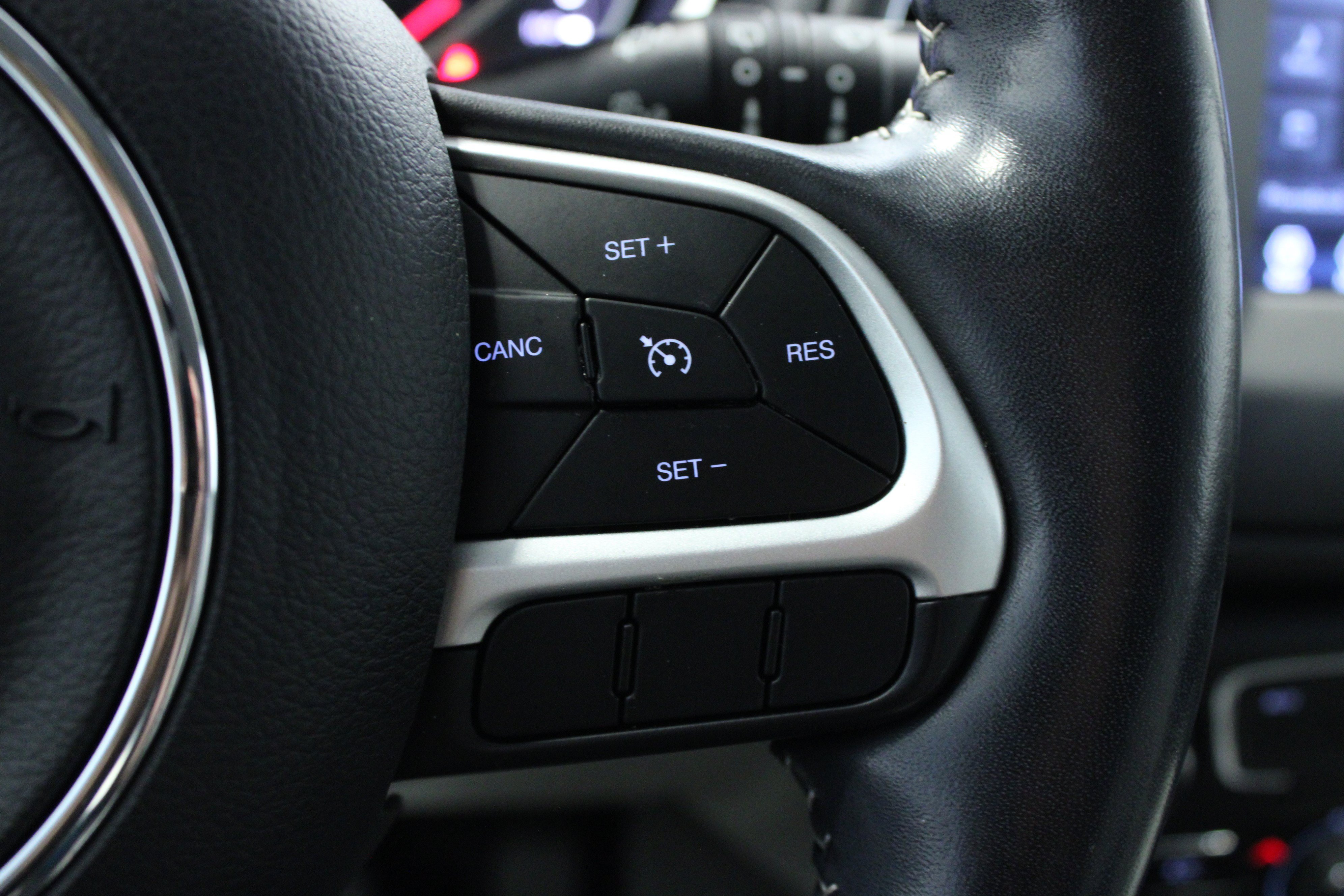 Used 2019 Jeep Compass Latitude w/ Popular Equipment Group AWD/4WD image 21