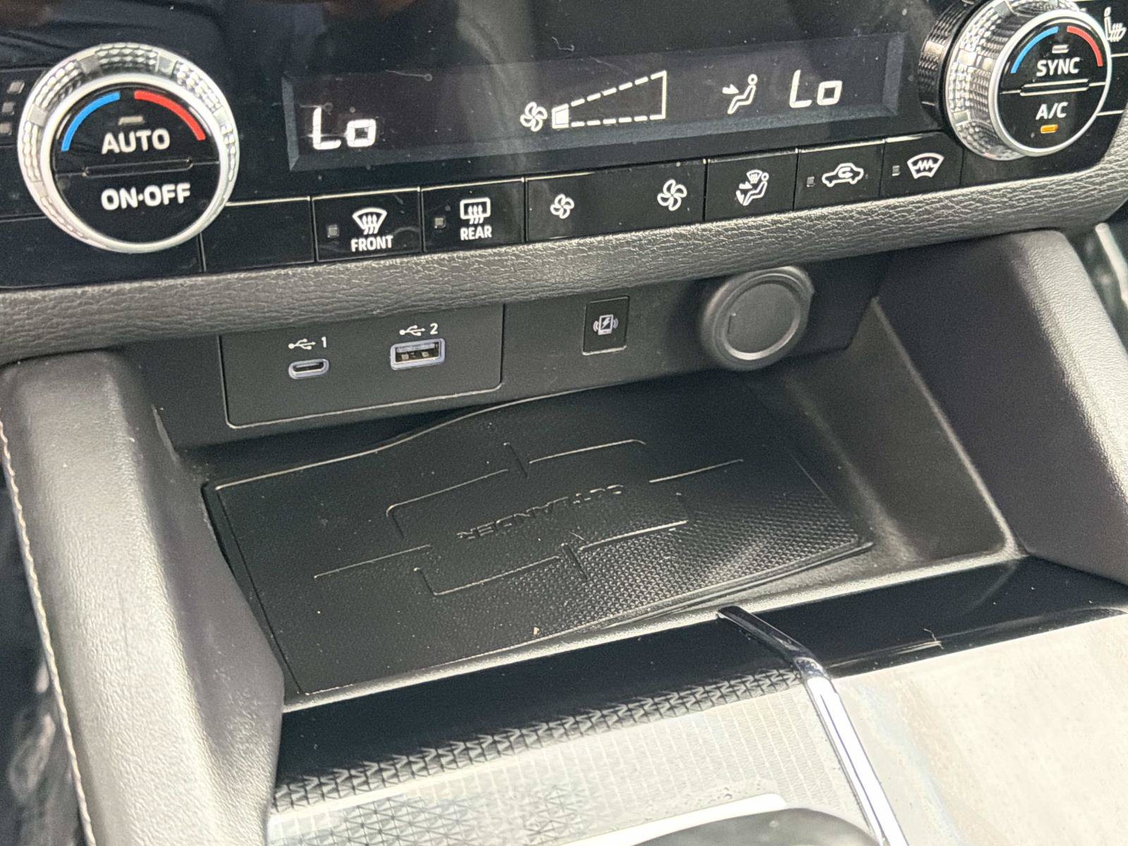 Used 2022 Mitsubishi Outlander SE AWD/4WD image 23