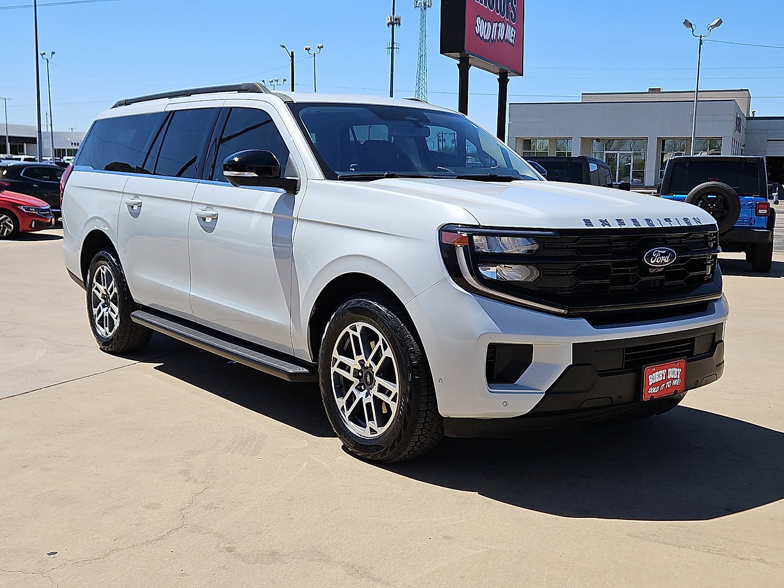 Used 2025 Ford Expedition Max Active image 4